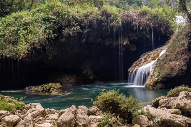 Cahabòn River, Semuc Champey